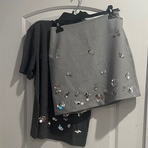 Grey sequins tassel T-shirt and mini skirt set